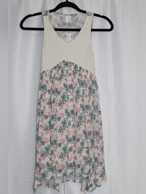 NWT Evsie Girls Floral High-Low Dress Size L (10)
